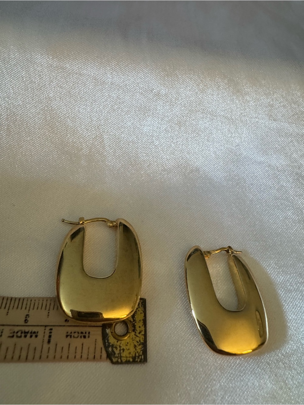 Ravena U-Profile Earrings by Aureus + Argent Gold-Plated | Banana Republic 1.25” - Picture 7 of 7